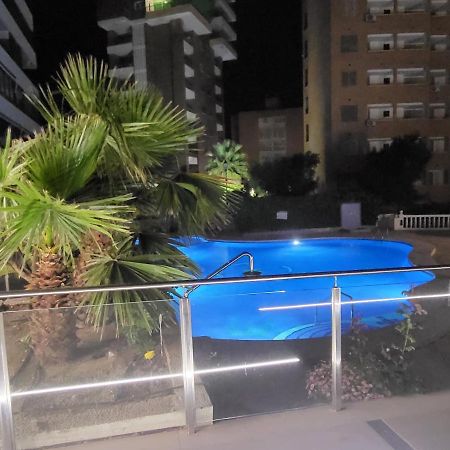Trinisol II Private Apartments With Sea View Benidorm Esterno foto