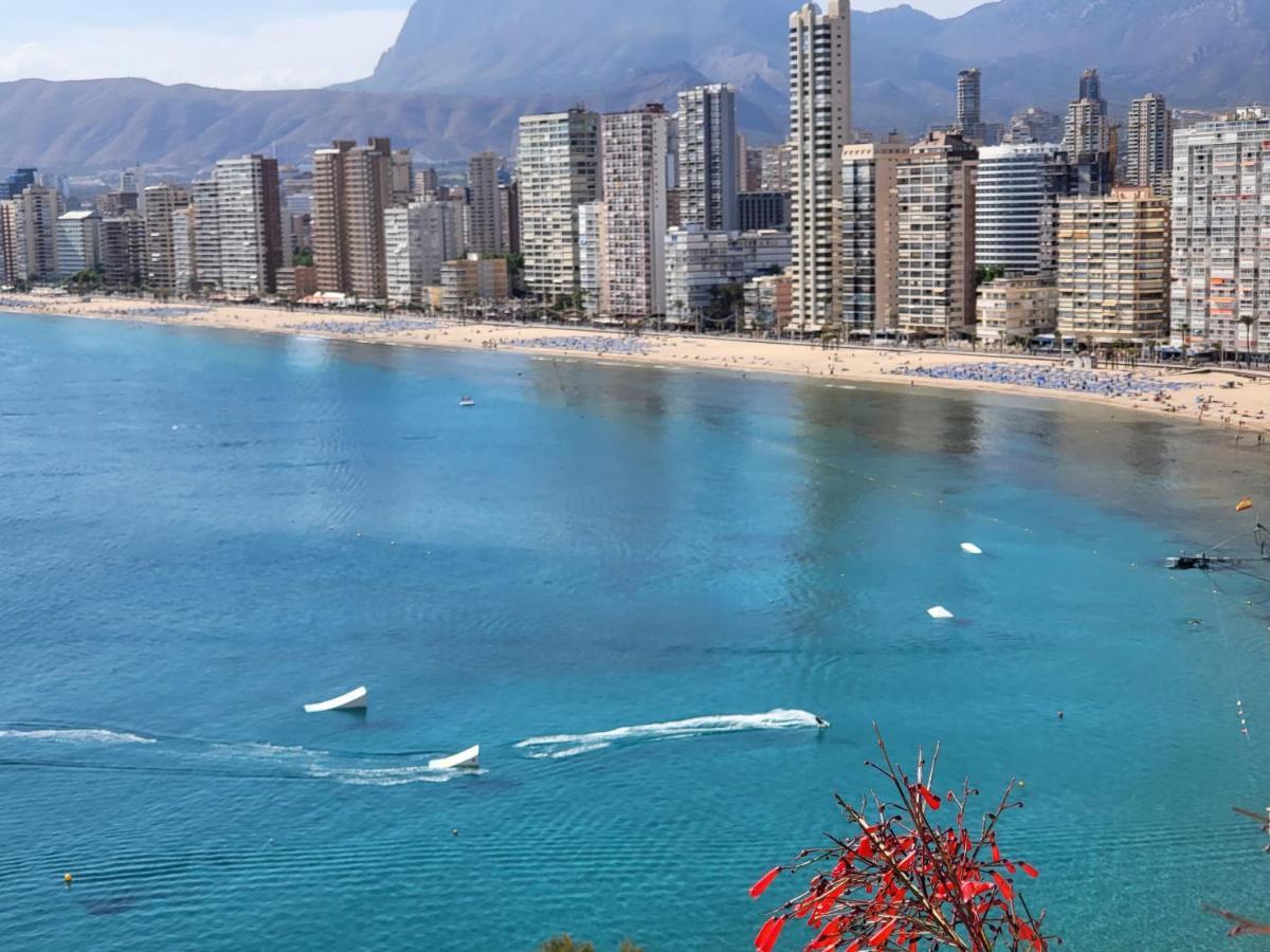 Trinisol II Private Apartments With Sea View Benidorm Esterno foto