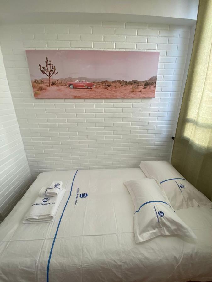 Trinisol II Private Apartments With Sea View Benidorm Esterno foto