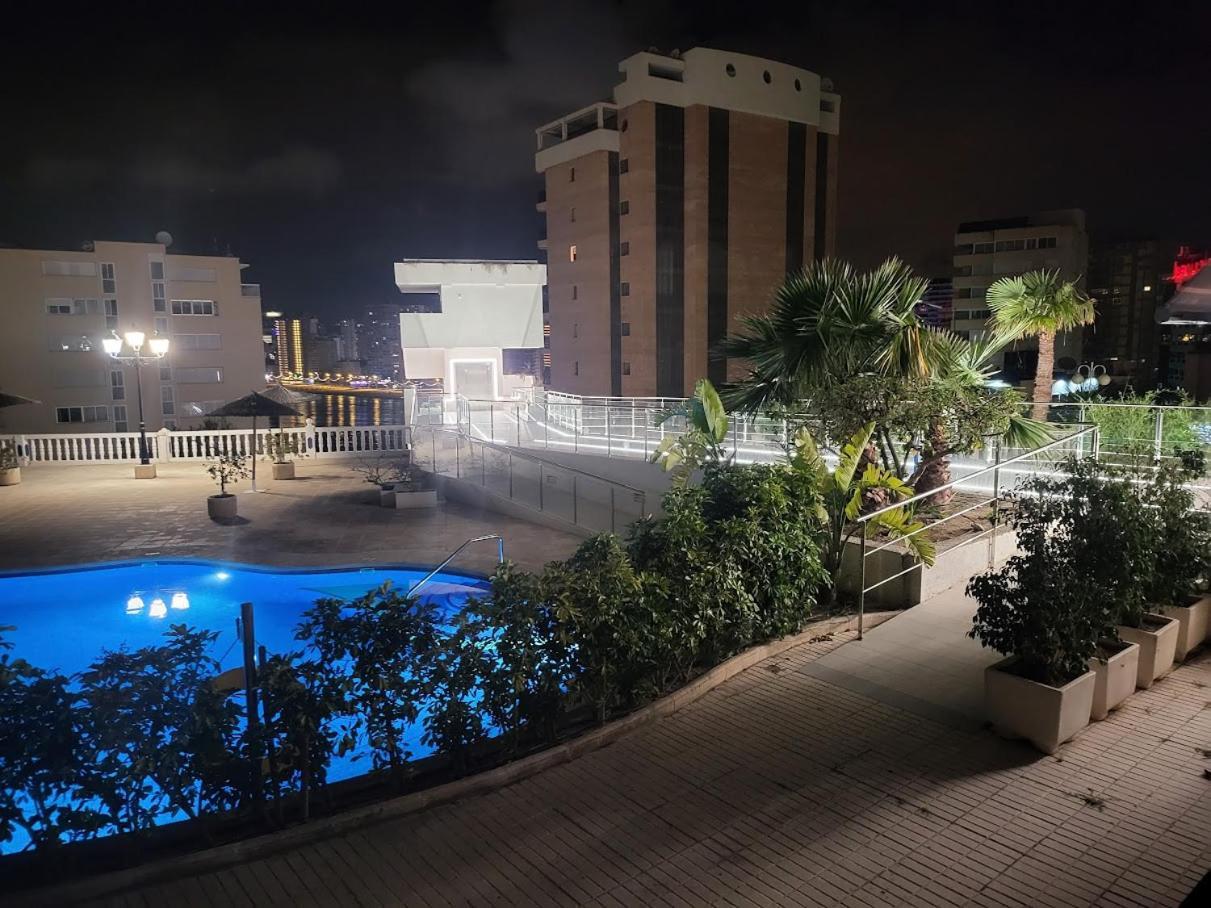Trinisol II Private Apartments With Sea View Benidorm Esterno foto