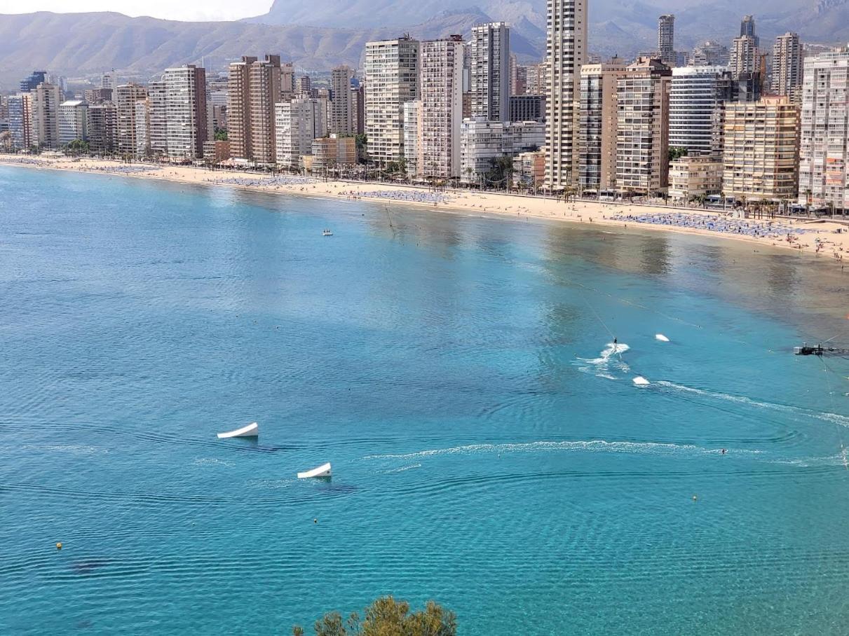 Trinisol II Private Apartments With Sea View Benidorm Esterno foto