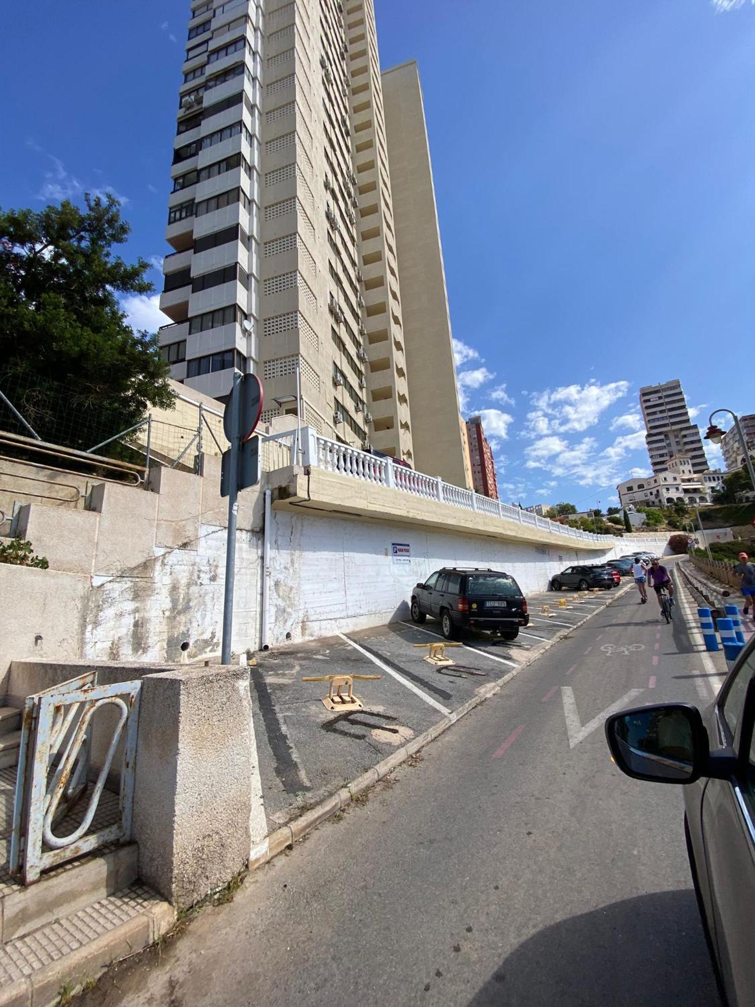 Trinisol II Private Apartments With Sea View Benidorm Esterno foto