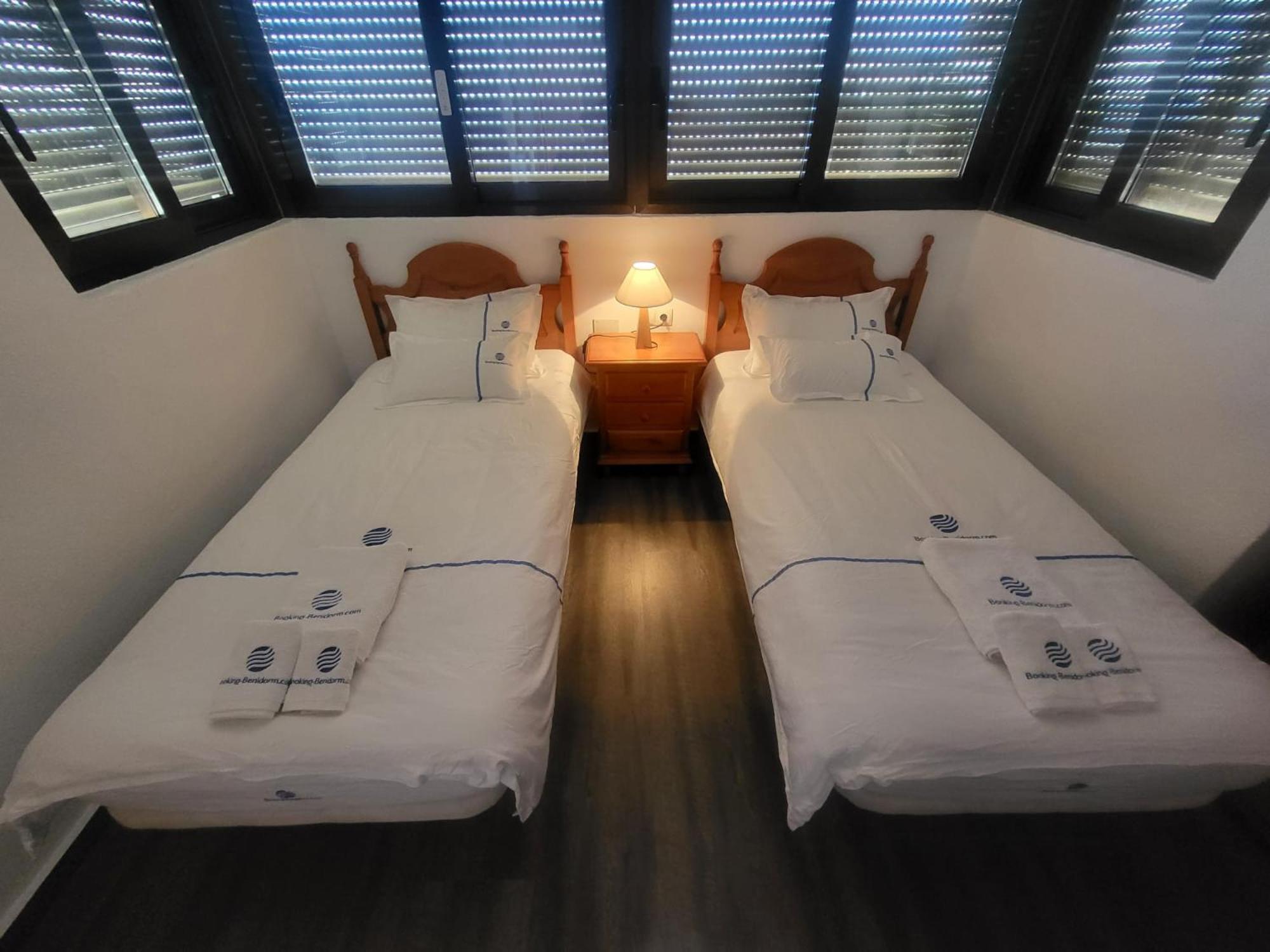 Trinisol II Private Apartments With Sea View Benidorm Esterno foto