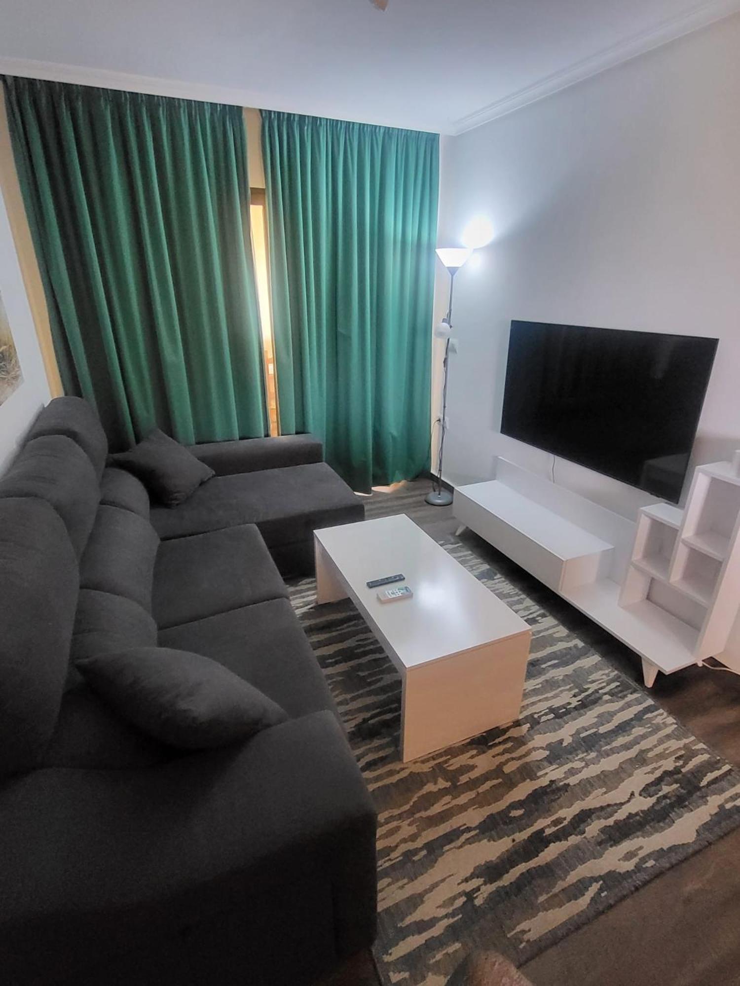 Trinisol II Private Apartments With Sea View Benidorm Esterno foto