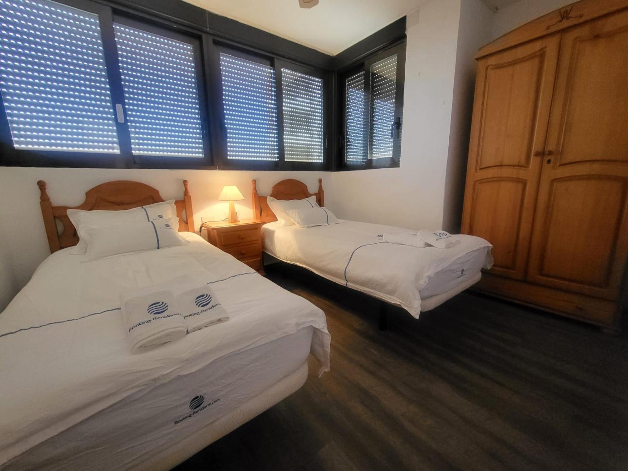 Trinisol II Private Apartments With Sea View Benidorm Esterno foto